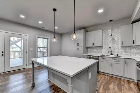 Kitchen - 460 Espy St, Buford, GA 30518 photo 9 of 12