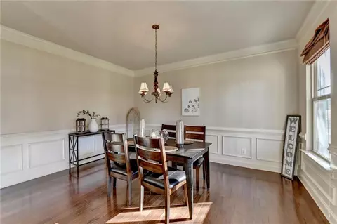 Dining - 460 Espy St, Buford, GA 30518 photo 2 of 4