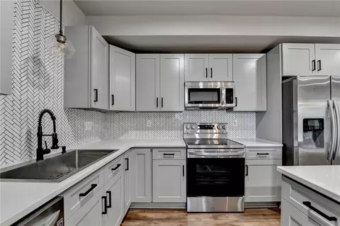 Kitchen - 460 Espy St, Buford, GA 30518 photo 11 of 12