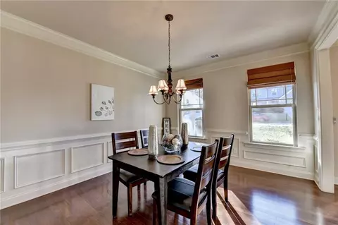Dining - 460 Espy St, Buford, GA 30518 photo 3 of 4