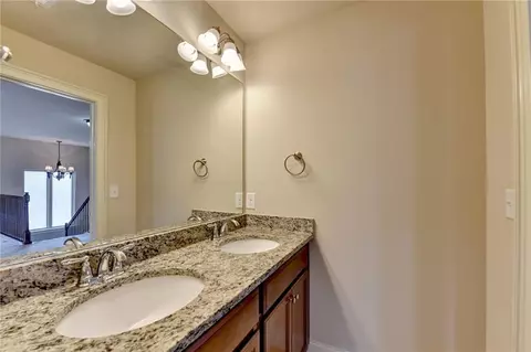 Bath - 460 Espy St, Buford, GA 30518 photo 9 of 11