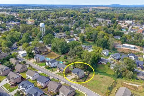 View/Area - 460 Espy St, Buford, GA 30518 photo 4 of 12