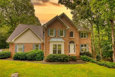 3902 Grahams Port Ln, Snellville, GA 30039