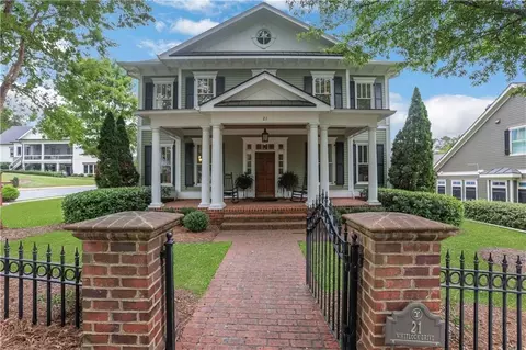 21 Whitlock Dr SW, Marietta, GA 30064