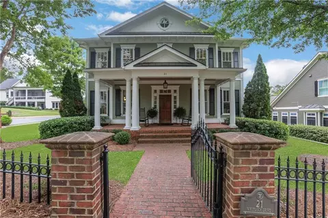 21 Whitlock Dr SW, Marietta, GA 30064