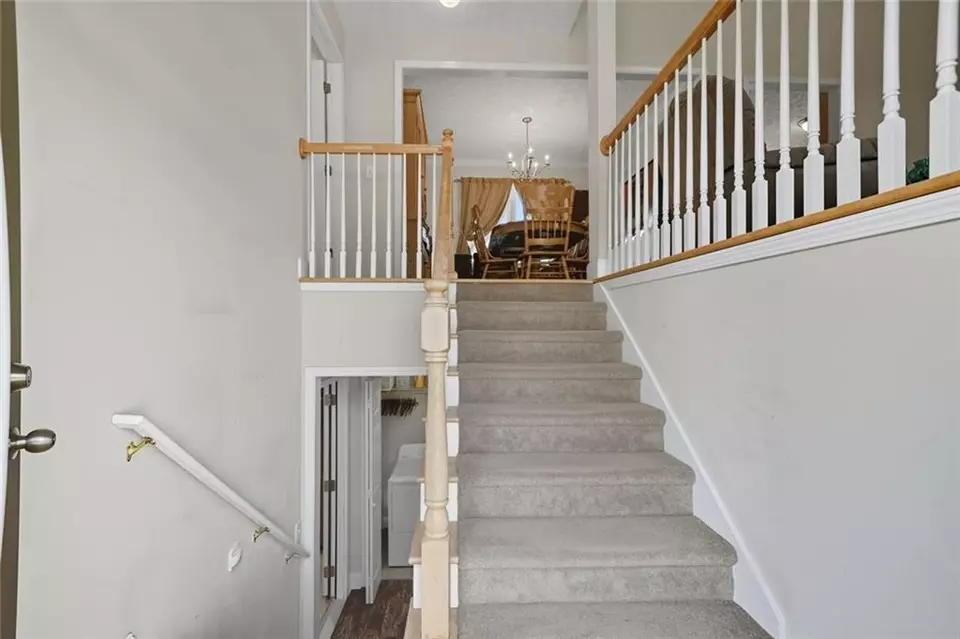 Entry Way - 106 Saddle Ridge Trl, Jasper, GA 30143 photo 3 of 4
