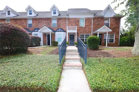 37 Intown Pl, Fayetteville, GA 30214