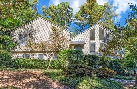 5079 Seabrook Pl, Stone Mountain, GA 30087