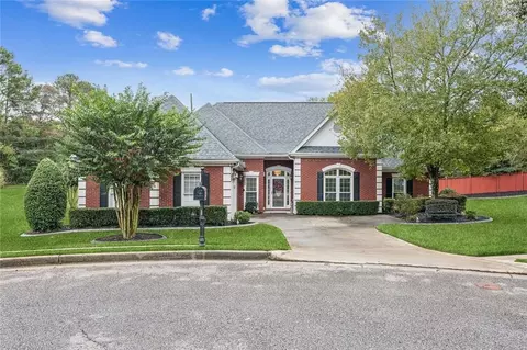 1303 Merlot Ct, Hoschton, GA 30548