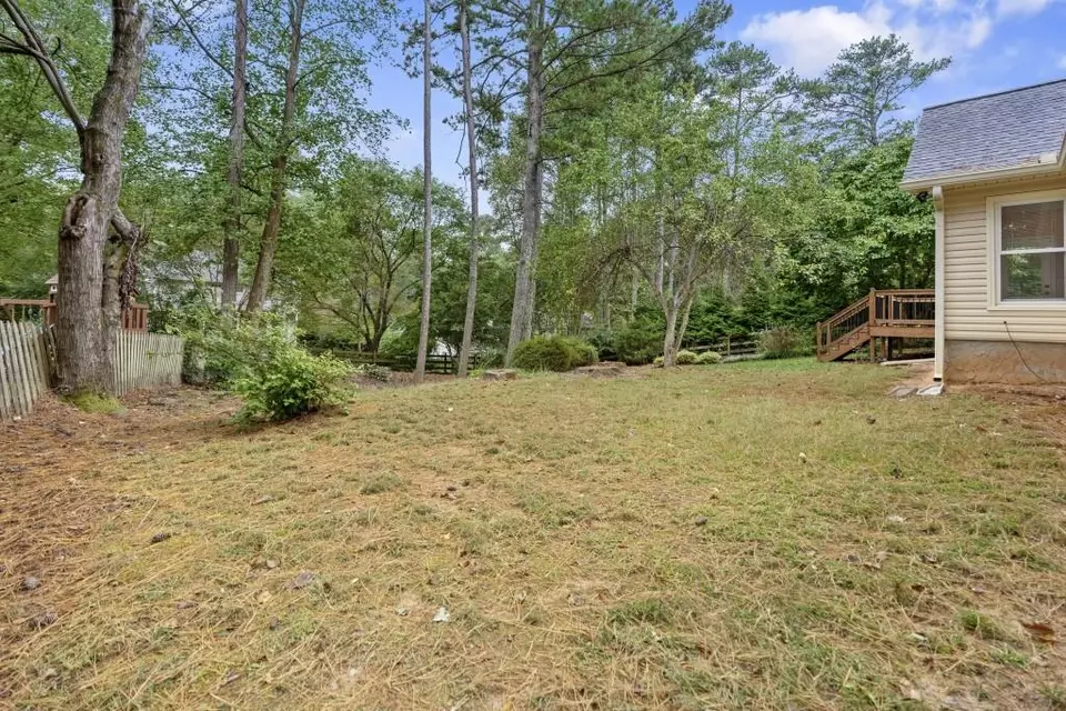 Exterior - 11790 Highland Colony Dr, Roswell, GA 30075 photo 3 of 6