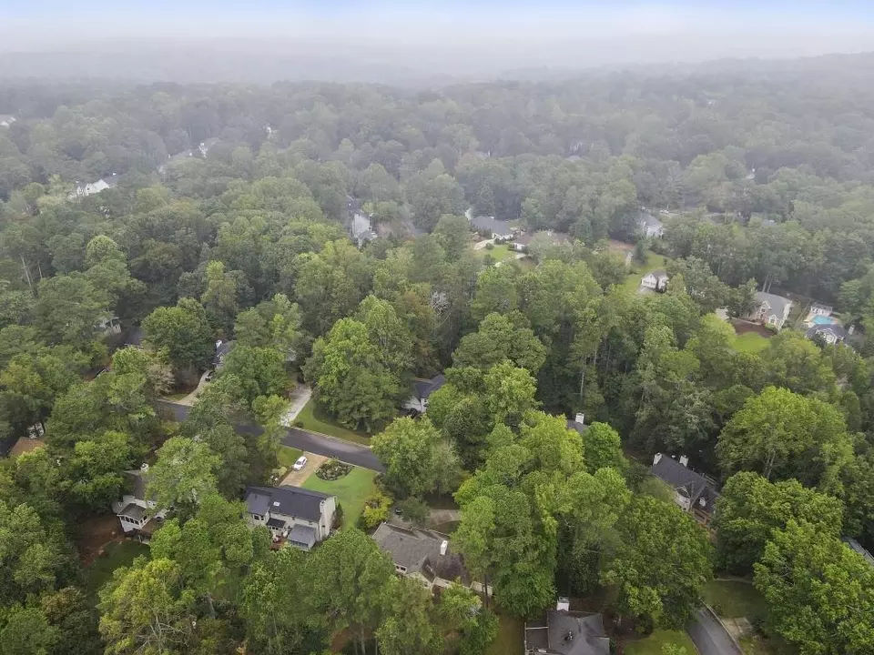 View/Area - 11790 Highland Colony Dr, Roswell, GA 30075 photo 5 of 5