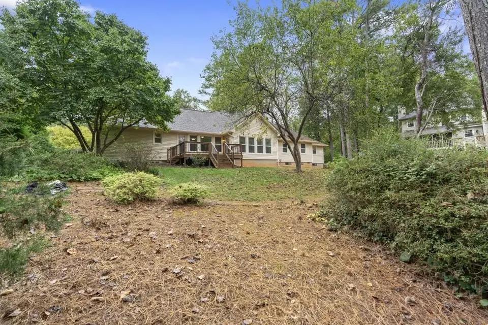 Exterior - 11790 Highland Colony Dr, Roswell, GA 30075 photo 4 of 6