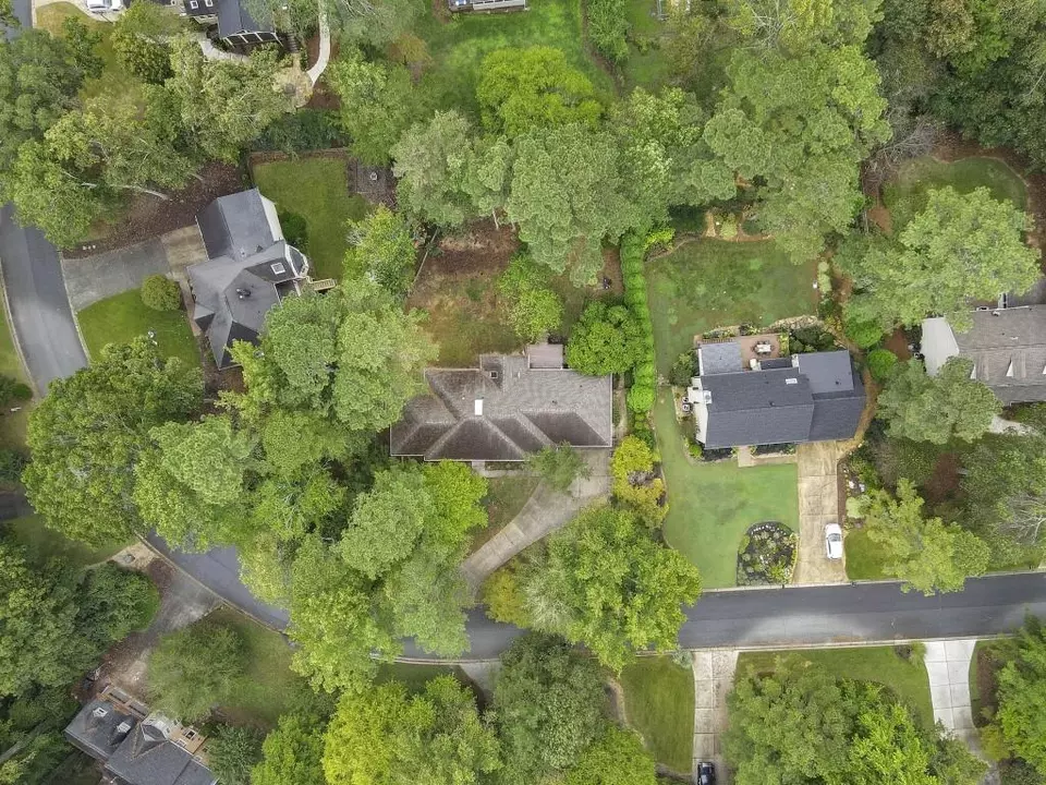 View/Area - 11790 Highland Colony Dr, Roswell, GA 30075 photo 3 of 5
