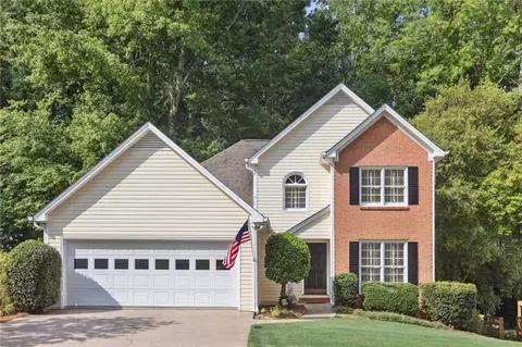 591 Oakledge Dr NW, Marietta, GA 30060