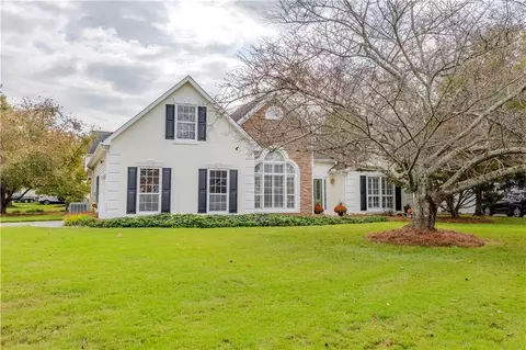 23 Equestrian Way NE, Cartersville, GA 30121
