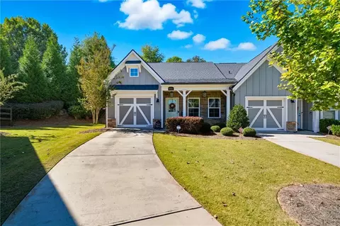 4552 Rutledge Dr, Oakwood, GA 30566