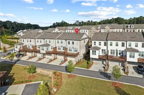 View/Area - 3227 Bartee Walk, Suwanee, GA 30024 photo 3 of 6