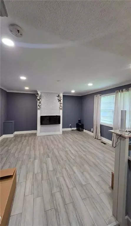 101 3rd St, Barnesville, GA 30204 photo 8