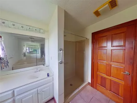Bath - 2565 Fairview Rd, Covington, GA 30016 photo 1 of 2