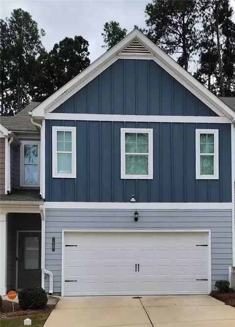 7667 Gray Pointe Dr, Lithonia, GA 30058
