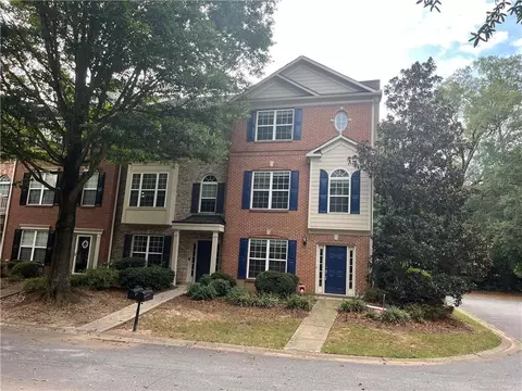 626 Pecan Knoll Dr #13, Marietta, GA 30008