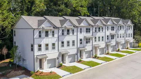 1334 Lakota Pl, Atlanta, GA 30315