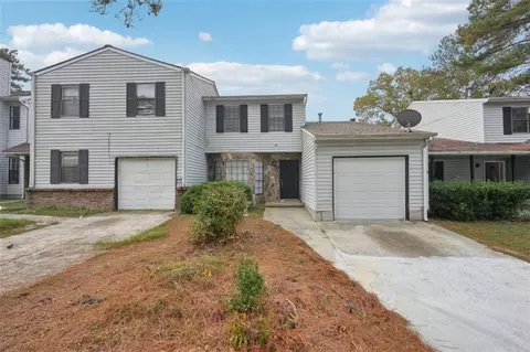 703 Pine Tree Trl, Atlanta, GA 30349