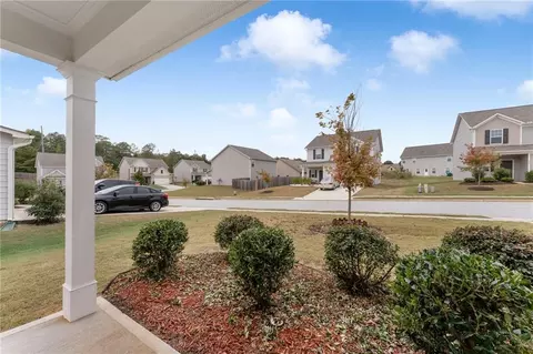434 Winter Chase, Pendergrass, GA 30567 photo 5