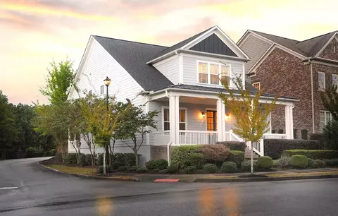 4040 Declaration Dr, Roswell, GA 30076