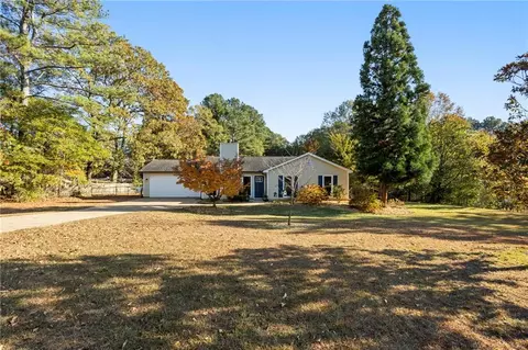 494 Courtney Ln, Auburn, GA 30011