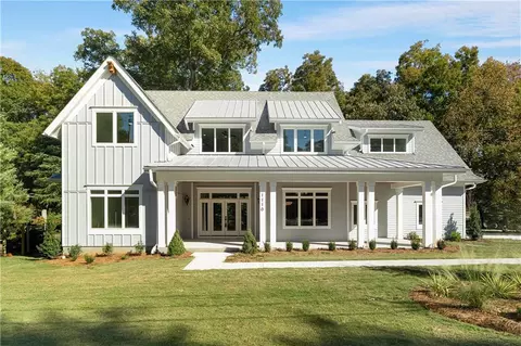 1110 Milam Cir, Clarkston, GA 30021