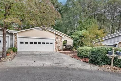 420 Sandwedge Ln, Alpharetta, GA 30022