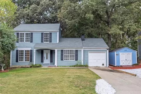 3273 Long Indian Creek Ct, Alpharetta, GA 30022
