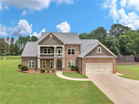 3905 Pointer Rd, Loganville, GA 30052