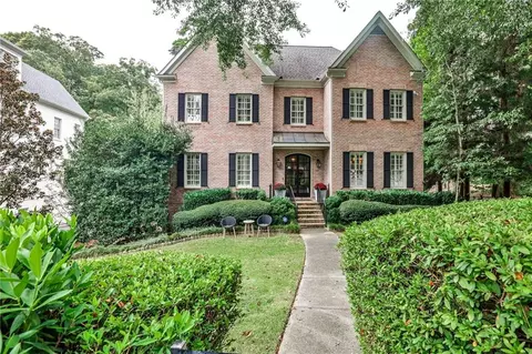 2696 Ellwood Dr NE, Atlanta, GA 30305