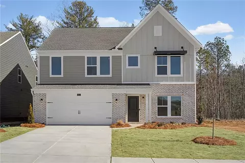857 Crystal Lake Pkwy, Hoschton, GA 30548