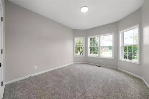 Bedroom - 1 Heather Cir, Cave Spring, GA 30124 photo 1 of 5