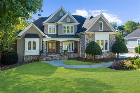 7025 Blackthorn Ln, Suwanee, GA 30024