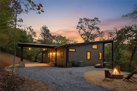 46 Cub Dr, Mineral Bluff, GA 30559