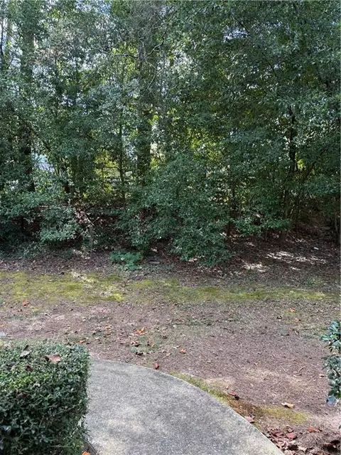 Exterior - 6449 Pinebark Way, Morrow, GA 30260 photo 4 of 6