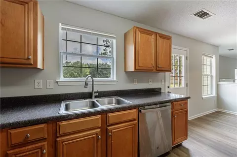 Kitchen - 6160 Redtop Loop, Fairburn, GA 30213 photo 6 of 6