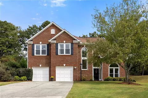 8040 Magnolia Way, Roswell, GA 30075