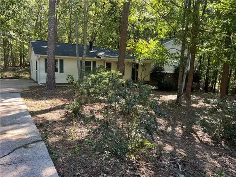 1735 Gordon Rd, Cumming, GA 30040