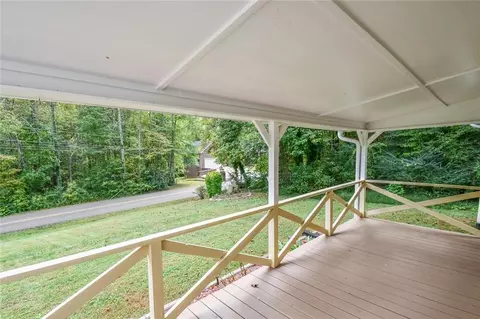 Exterior - 450 Griffith Ave, Jasper, GA 30143 photo 7 of 22