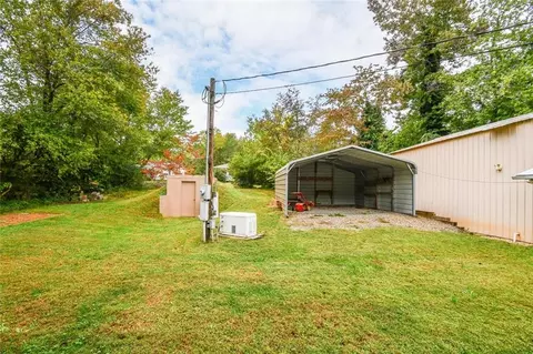 Exterior - 450 Griffith Ave, Jasper, GA 30143 photo 10 of 22