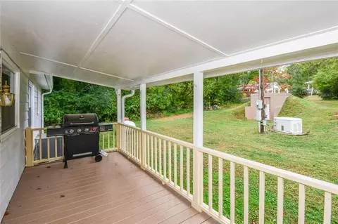 Exterior - 450 Griffith Ave, Jasper, GA 30143 photo 9 of 22