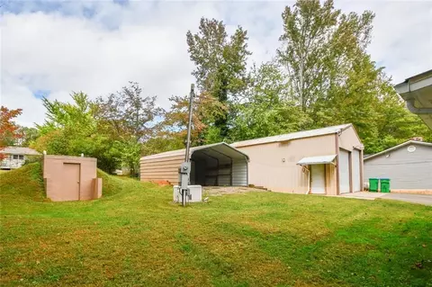 Exterior - 450 Griffith Ave, Jasper, GA 30143 photo 20 of 22
