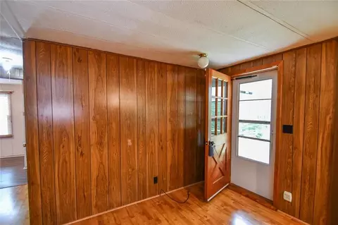 Entry Way - 450 Griffith Ave, Jasper, GA 30143 photo 1 of 1