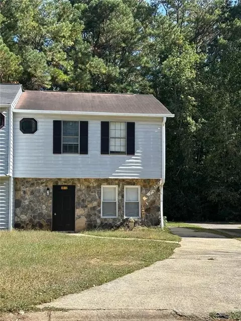 3512 Hopkins Ct, Powder Springs, GA 30127
