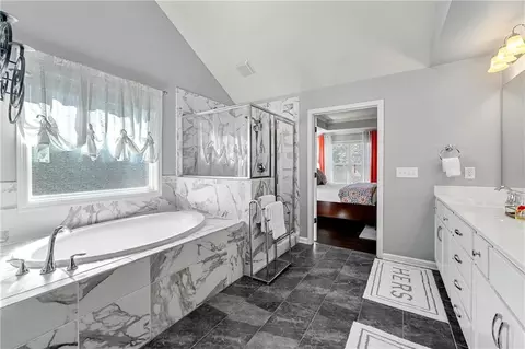 Bath - 3596 Bendleton Dr, Buford, GA 30519 photo 7 of 7